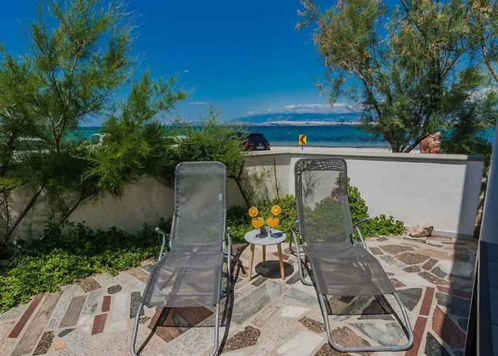By The Sea - 21812 Apartment Vir